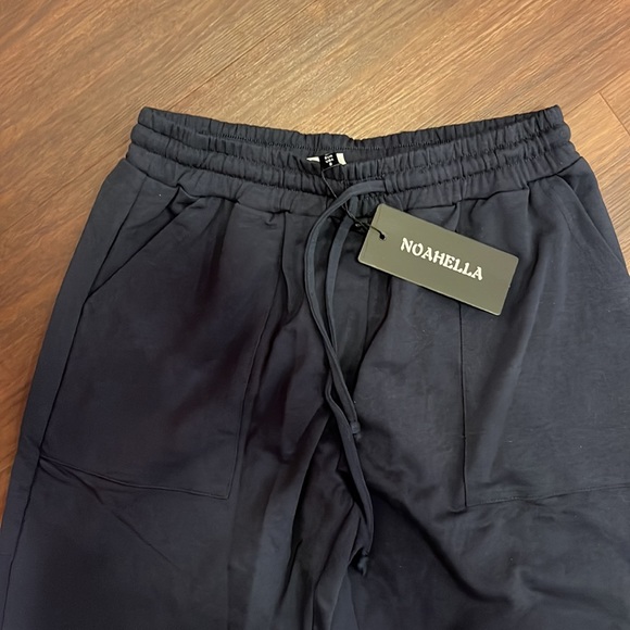 Noahella, womens navy sweatpants, small, new with tags - Picture 2 of 5